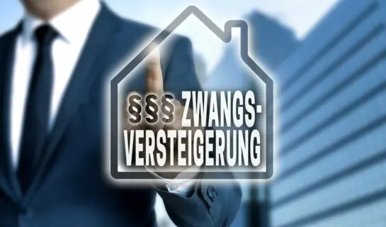 Zwangsversteigerung einfach erklärt – für Verkäufer und Käufer!