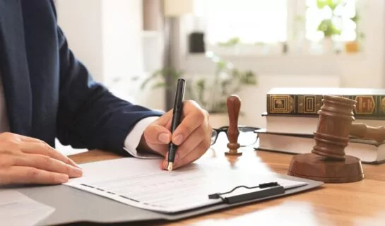 Die Rolle des Notars bei der Durchführung freiwilliger Versteigerungen